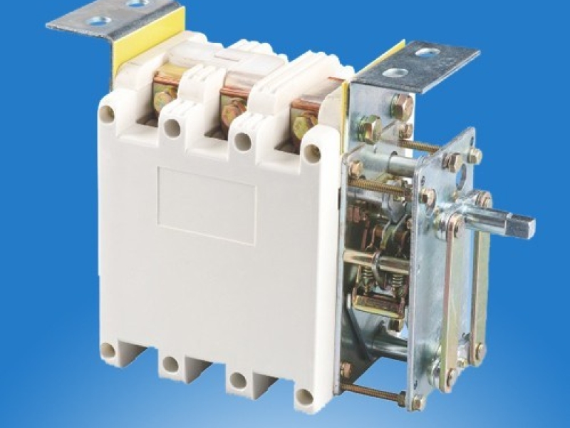 什么是隔离换向开关，隔离开关的特点